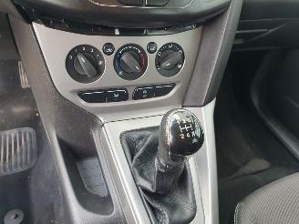 Ford Focus 1.0 EcoBoost Trend picture 22