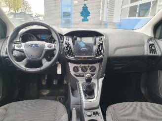 Ford Focus 1.0 EcoBoost Trend picture 16