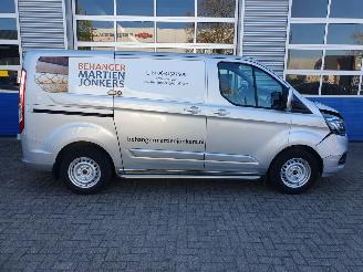 Ford Transit Custom 280 2.0 TDCI L1H1 Limited picture 6