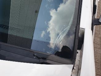 Toyota Yaris 1.0 VVT-i Style picture 10