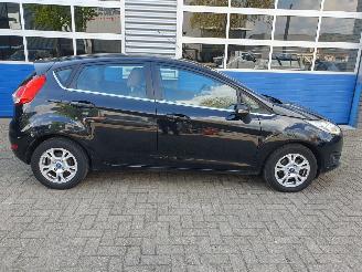 Ford Fiesta 1.6 TDCi Lease Titanium picture 6