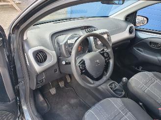 Peugeot 108 1.0 e-VTi Active picture 14