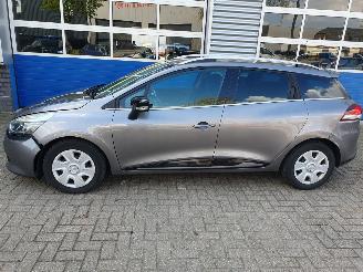 Renault Clio 0.9 TCe Limited picture 2