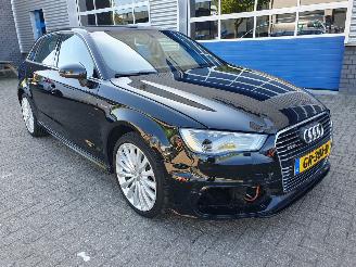 Vaurioauto  passenger cars Audi A3 SPORTBACK 1.4 e-tron PHEV Ambition Pro Line plus 2015/7