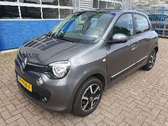 krockskadad bil auto Renault Twingo 1.0 SCe Collection 2017/2