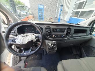 Ford Transit 300 2.0 TDCI L2 Ambiente picture 17