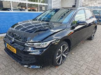 Avarii autoturisme Volkswagen Golf 1.5 eHybrid Life Edition 2025/11