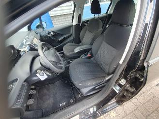 Peugeot 208 1.2 PureTech Blue Lion picture 13