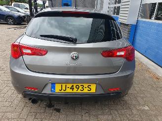 Alfa Romeo Giulietta 1.4 Turbo MultiAir Automaat picture 4