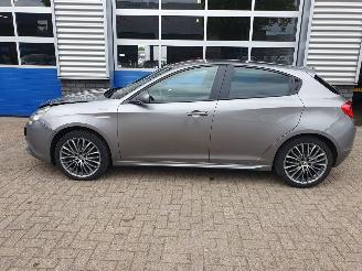 Alfa Romeo Giulietta 1.4 Turbo MultiAir Automaat picture 2
