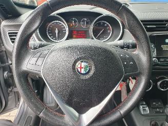 Alfa Romeo Giulietta 1.4 Turbo MultiAir Automaat picture 17