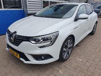 Schadeauto Renault Mégane 1.2 TCe Bose 2016/6