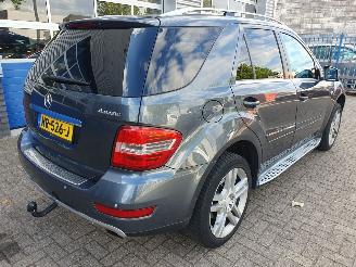 Mercedes ML 350 CDI Limited Edition Prestige Schadevrij picture 5