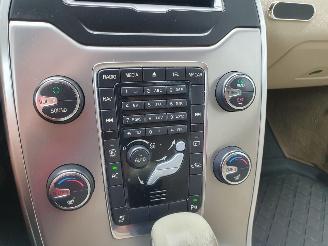 Volvo V-70 1.6 T4 Summum Automaat picture 22