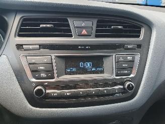 Hyundai I-20 1.2 LP i-Drive Cool picture 19