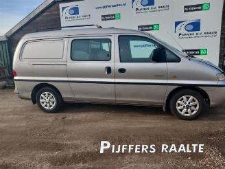 Autoverwertung Hyundai H-200 H-1/H-200, Van, 1997 / 2008 2.5 CRDi Powervan 2004/3