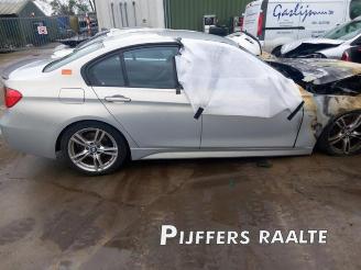 Vrakbiler auto BMW 3-serie 3 serie (F30), Sedan, 2011 / 2018 320i 2.0 16V 2015/3