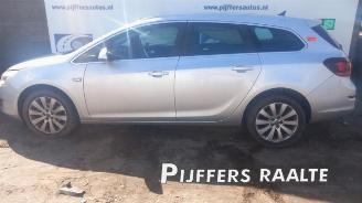 disassembly passenger cars Opel Astra Astra J Sports Tourer (PD8/PE8/PF8), Combi, 2010 / 2015 1.4 Turbo 16V 2012/1