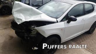 Seat Ibiza Ibiza IV (6J5), Hatchback 5-drs, 2008 / 2017 1.0 EcoTSI 12V picture 6