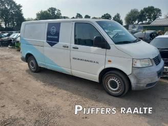 Vrakbiler auto Volkswagen Transporter Transporter T5, Van, 2003 / 2015 1.9 TDi 2008/6
