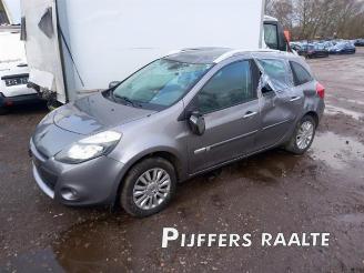 demontáž osobní automobily Renault Clio Clio III Estate/Grandtour (KR), Combi, 2007 / 2014 1.2 16V TCE 100 2010/8