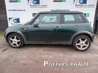 Uttjänta bilar auto Mini Mini  2002/4
