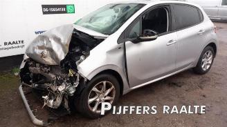 Peugeot 208 208 I (CA/CC/CK/CL), Hatchback, 2012 / 2019 1.2 Vti 12V PureTech 82 picture 2