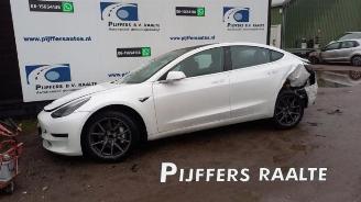 Auto da rottamare Tesla Model 3 Model 3, Sedan, 2017 Long Range 72kWh 2019/9