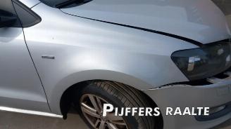 Volkswagen Polo Polo V (6R), Hatchback, 2009 / 2017 1.6 TDI 16V 90 picture 13