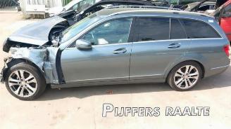 disassembly passenger cars Mercedes C-klasse C Estate (S204), Combi, 2007 / 2014 2.2 C-200 CDI 16V BlueEFFICIENCY 2011/7