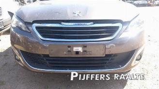 Peugeot 308 308 SW (L4/L9/LC/LJ/LR), Combi 5-drs, 2014 / 2021 1.2 12V e-THP PureTech 130 picture 6