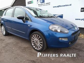 Fiat Punto Punto III (199), Hatchback, 2012 0.9 TwinAir picture 2