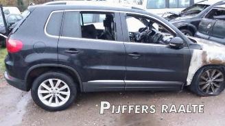  Volkswagen Tiguan Tiguan (5N1/2), SUV, 2007 / 2018 1.4 TSI 16V 2015/12