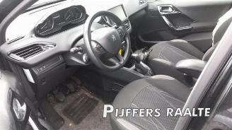 Peugeot 208 208 I (CA/CC/CK/CL), Hatchback, 2012 / 2019 1.2 Vti 12V PureTech 82 picture 18