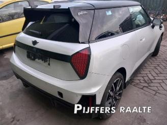 Mini Mini Mini Electric (J01), Hatchback 3-drs, 2023 Cooper E picture 2