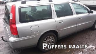 Volvo V-70 V70 (SW), Combi, 1999 / 2008 2.4 20V 140 picture 7