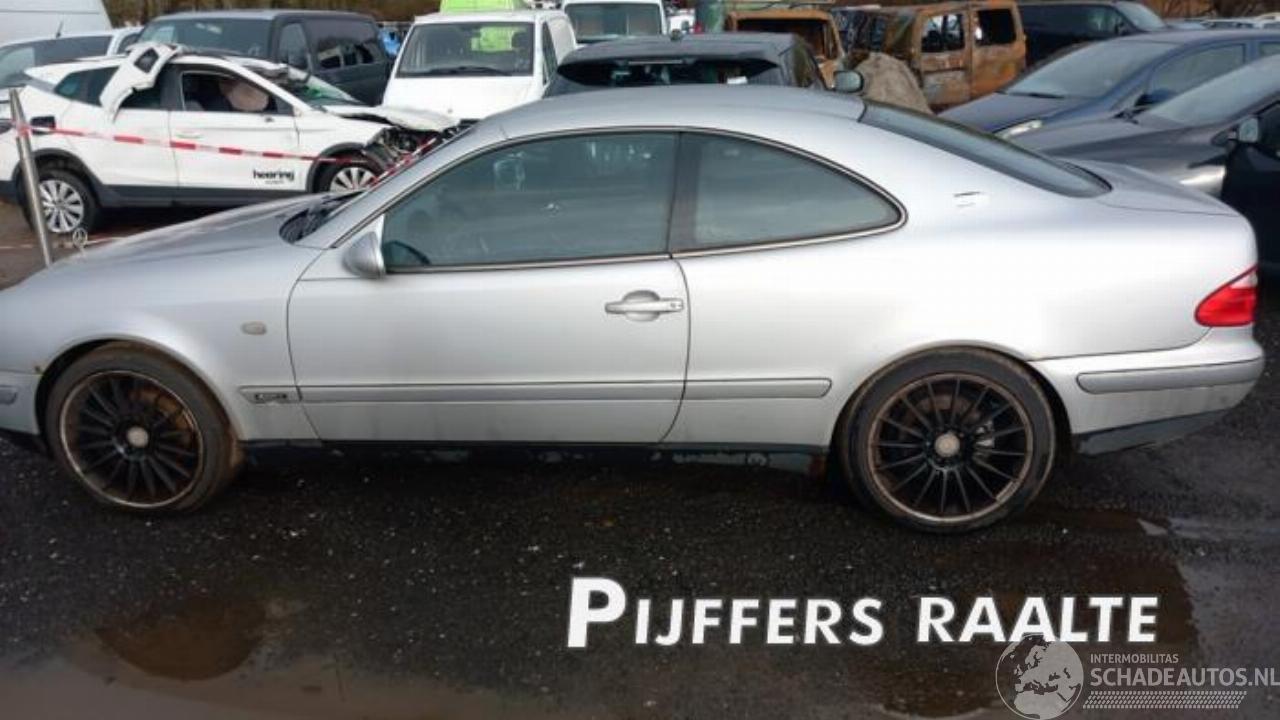 Mercedes CLK CLK (C208), Coupe, 1997 / 2002 2.0 200K 16V