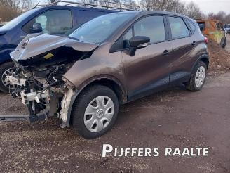 demontáž osobní automobily Renault Captur Captur (2R), SUV, 2013 0.9 Energy TCE 12V 2013/7