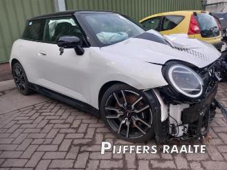  Mini Mini Mini Electric (J01), Hatchback 3-drs, 2023 Cooper E 2024/7