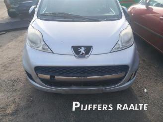 Peugeot 107 107, Hatchback, 2005 / 2014 1.0 12V picture 3