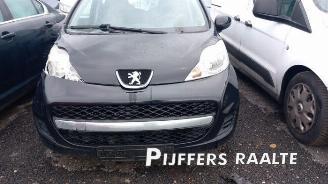 Salvage car Peugeot 107 107, Hatchback, 2005 / 2014 1.0 12V 2012/1