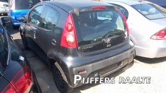 Auto da rottamare Peugeot 107 107, Hatchback, 2005 / 2014 1.0 12V 2009/2