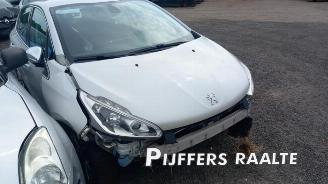 Salvage car Peugeot 208 208 I (CA/CC/CK/CL), Hatchback, 2012 / 2019 1.2 Vti 12V PureTech 82 2017/9