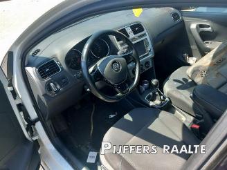 Volkswagen Polo Polo V (6R), Hatchback, 2009 / 2017 1.4 TDI DPF BlueMotion technology picture 18