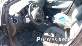 Fiat Punto Punto Evo (199), Hatchback, 2008 / 2012 1.4 picture 8