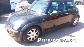 Mini Mini Mini Open (R52), Cabrio, 2004 / 2008 1.6 16V Cooper picture 2