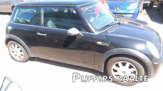Mini Mini Mini Open (R52), Cabrio, 2004 / 2008 1.6 16V Cooper picture 6
