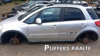 Vrakbiler auto Suzuki SX4 SX4 (EY/GY), SUV, 2006 1.6 16V VVT Comfort,Exclusive Autom. 2009/8