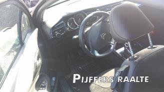 Citroën DS3 DS3 (SA), Hatchback, 2009 / 2015 1.2 12V PureTech 82 picture 14