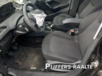 Peugeot 208 208 I (CA/CC/CK/CL), Hatchback, 2012 / 2019 1.2 Vti 12V PureTech 82 picture 23